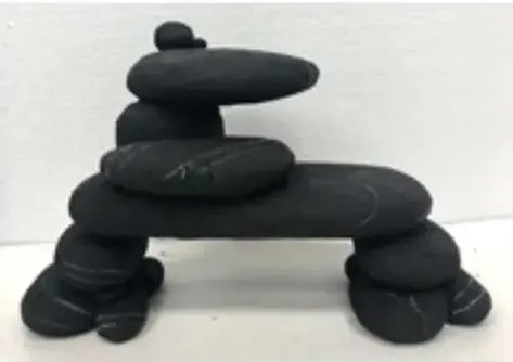 pebble mountain black 10.5x6x8.5cm (polyester)